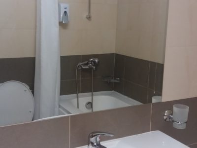Apartman Bansko Izdavanje kupatilo umivaonik